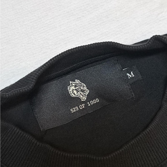 Darc Sport "Gold's Gym" Premium Short Sleeve T-Shirt - Men's size MEDIUM - Picture 10 of 12